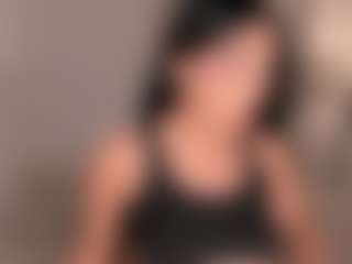 EmyLourens's Live Sex Cam Show
