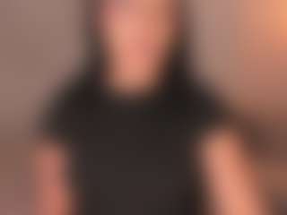 EmyLourens's Live Sex Cam Show