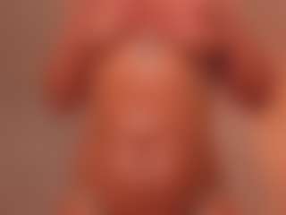 EmyLourens's Live Sex Cam Show