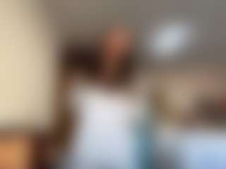 EthylPicklesimer's Live Sex Cam Show