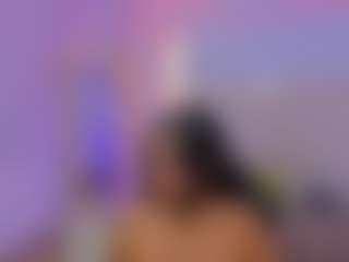 Live cam show with fiory-tay - Average on SinfulBabes