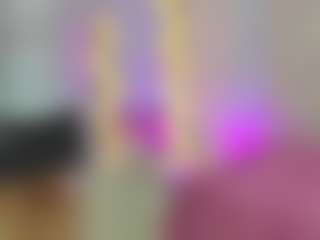 Live cam show with fiory-tay - Average on Camsoda Late Night