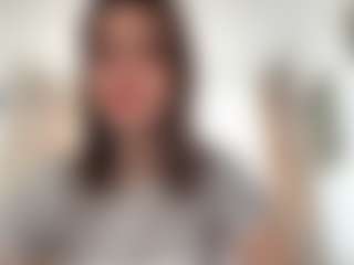 GeneviveClaybron's Live Sex Cam Show