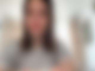 GeneviveClaybron's Live Sex Cam Show
