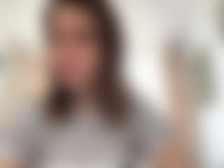 GeneviveClaybron's Live Sex Cam Show
