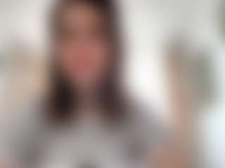 GeneviveClaybron's Live Sex Cam Show