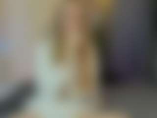 GlimmerSaffron's Live Sex Cam Show