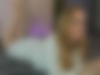 GlimmerSaffron's Live Sex Cam Show