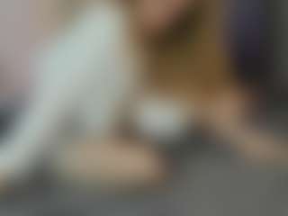 GlimmerSaffron's Live Sex Cam Show