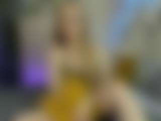 GlimmerSaffron's Live Sex Cam Show