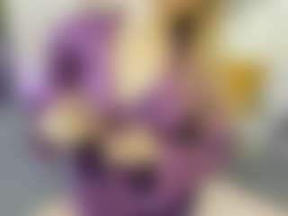 Live cam show with GlimmerSaffron - Leather on Hubzter Live