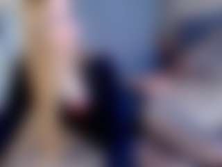 Live cam show with GlimmerSaffron - Body Massage on wildcum.com
