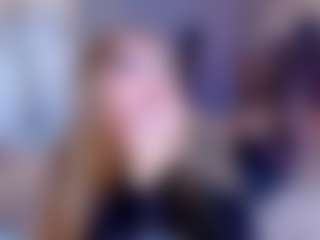 Live cam show with GlimmerSaffron - Body Massage on crypto-cams