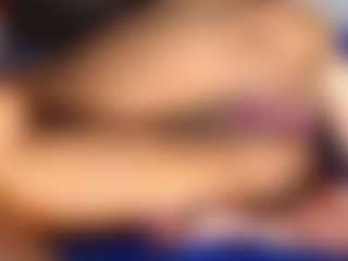 GoldenGoddess38's Live Sex Cam Show