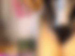 GoldenGoddess38's Live Sex Cam Show