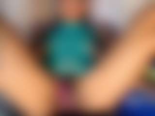 Live cam show with GoldenGoddess38 - Tittyfuck on Strip Flash - Live Sex Shows