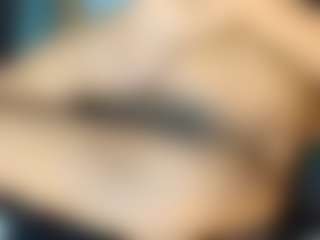 Live cam show with GoldenGoddess38 - Double Penetration on sexylive.show