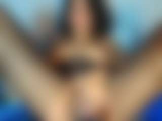 Live cam show with GoldenGoddess38 - Normal on live.xheat.ai