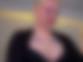 Live cam show with heynoirsam - Blonde Hair on AdultVida.com