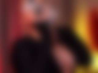 heynoirsam's Live Sex Cam Show