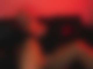 Live cam show with heynoirsam - Camel Toe on hotwifechat.live