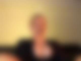 Live cam show with heynoirsam - Tittyfuck on Camsoda