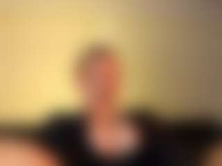 Live cam show with heynoirsam - Joi on Camming Site