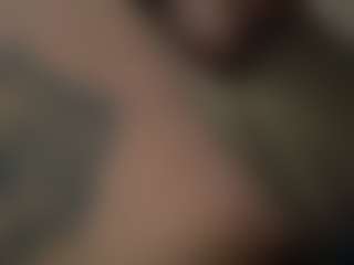 juicywett01's Live Sex Cam Show