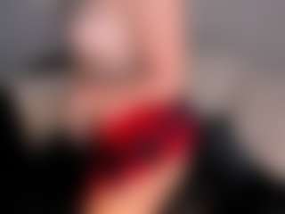 Live cam show with JuliaBanks - New Teen (18+) on makecum.org