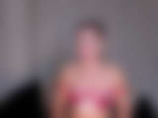 Live cam show with JuliaBanks - New Teen (18+) on Sweet Sext