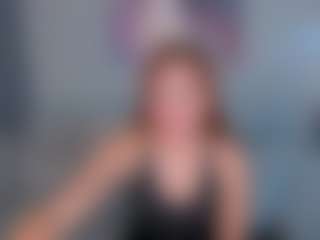 Live cam show with JuliaBanks - Red Hair on Dare Cams