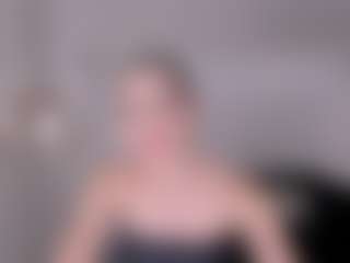 Live cam show with KeylaPalmer - Sexy on Dolls Live