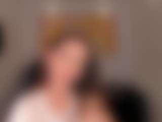 Live cam show with KeylaPalmer - Camel Toe on Pornisteam.com