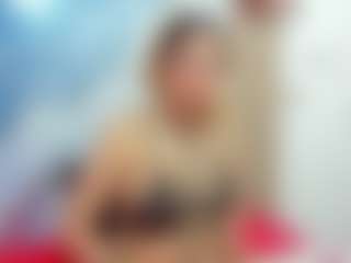 Kimmbberlyy19's Live Sex Cam Show