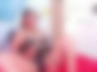 Kimmbberlyy19's Live Sex Cam Show