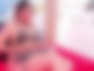Kimmbberlyy19's Live Sex Cam Show