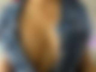 kolyn-tay MILF webcam performer live streaming