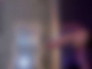 Live cam show with kolyn-tay - Red Hair MILF on wildcum.com
