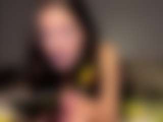 Reyna's Live Sex Cam Show
