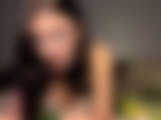 Reyna's Live Sex Cam Show