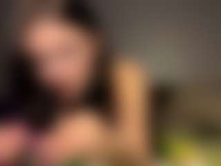 Reyna's Live Sex Cam Show