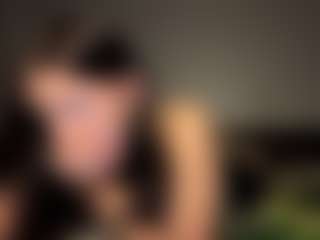 Reyna's Live Sex Cam Show