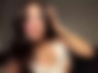 Reyna's Live Sex Cam Show
