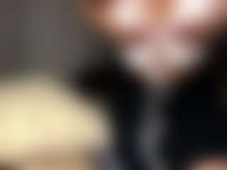 Reyna's Live Sex Cam Show