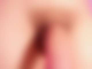 Live cam show with malaia-thompson - Big Balls on Hubzter Live