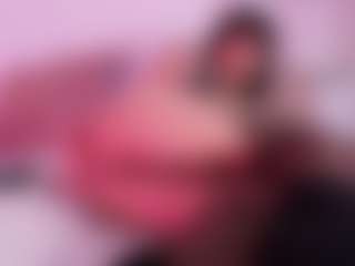 Live cam show with malaia-thompson - Spank on Free Soda