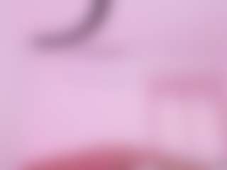 Live cam show with malaia-thompson - Submissive on Camiplay Live