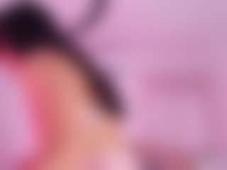 Live cam show with malaia-thompson - Average on SquirtSoMuch
