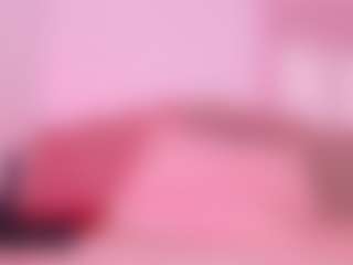 Live cam show with malaia-thompson - Young Adult on CamClone