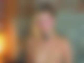 miaroldan's Live Sex Cam Show